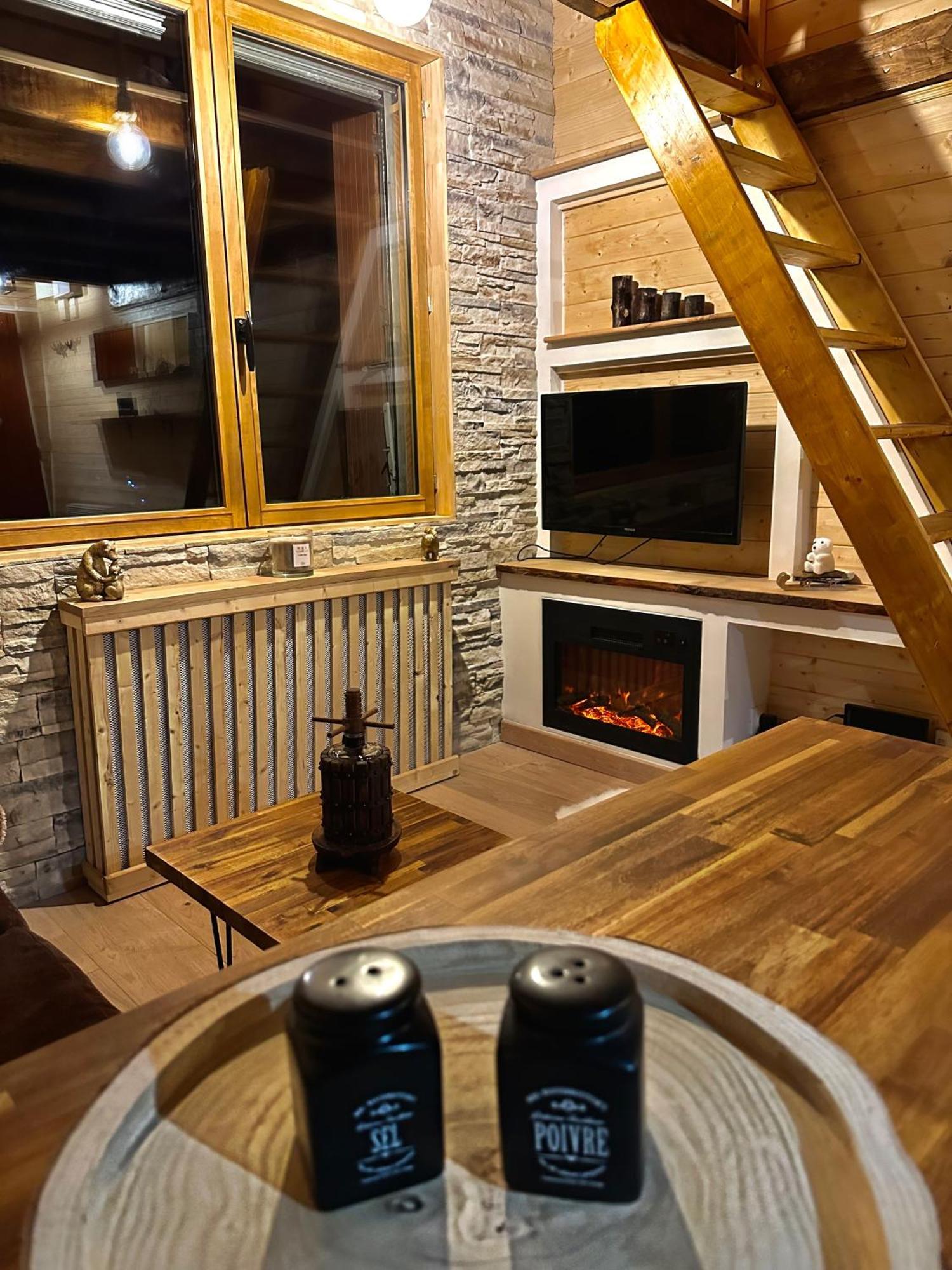 Petit Ours Blanc Apartment Греолиер Екстериор снимка